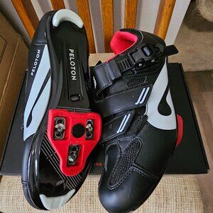 NEW Size 40 Peloton Bike Shoes